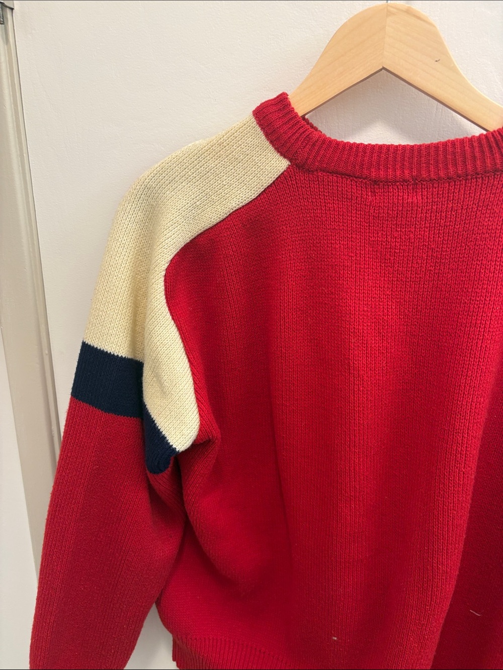 VINTAGE  Red Colorblock Crewneck Sweater. By BSF. LARGE. Taiwan. Acrylic. - Picture 6 of 9